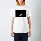 JURIの白猫 Regular Fit T-Shirt