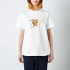 eigoyaのすきっぷする茶トラ猫 Regular Fit T-Shirt