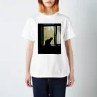 古春一生(Koharu Issey)の窓際のＲ(黒枠) スタンダードTシャツ