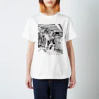 目黒 しおりグッズショップのライブハウスにて　in楽屋（女の子たち） Regular Fit T-Shirt