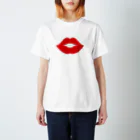 Bed Room💋のEating lips Regular Fit T-Shirt