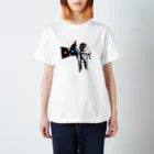 Hare nochi Kumori (HARE＿KUMO)の旗持つ宇宙飛行士 Regular Fit T-Shirt