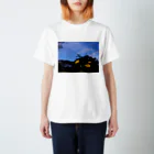 hiroki-naraの菊芋と樹木と空　DATA_P_140 tree　sky Regular Fit T-Shirt