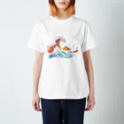 SのThe great rainbow wave - hokusai Regular Fit T-Shirt