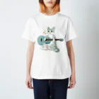 INUMAN WORLDのアコースティックギターにゃんこ Regular Fit T-Shirt