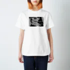 uraraのモノクロガール Regular Fit T-Shirt