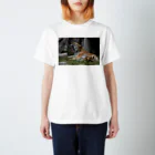 あいしてるのあくび(トラ) Regular Fit T-Shirt