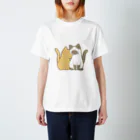 かわいいもののおみせ　いそぎんちゃくの表裏印刷　仲良し猫　茶トラ&ポインテッド Regular Fit T-Shirt