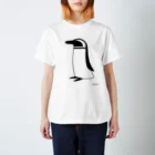 Kukkoの佇むペンギン Regular Fit T-Shirt