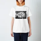 “Mosh's Exhibition“shopのCandle Mosh murder case 2(白黒） Regular Fit T-Shirt