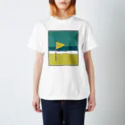 老人本舗のBeachFlag frame Regular Fit T-Shirt