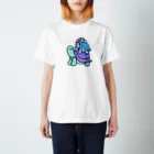 カメちゃん𓆉のダークカメちゃんトリオ Regular Fit T-Shirt