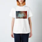 カステラのreading Regular Fit T-Shirt