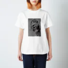 つづりのサングラスの女性　2 Regular Fit T-Shirt