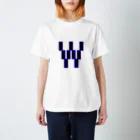 HyuuiのアルファベットW Regular Fit T-Shirt