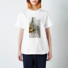 ericha0905のFlower Regular Fit T-Shirt