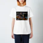 すすりーぬしょっぷのドバイの夜景(ブルジュ・ハリファからの夜景) スタンダードTシャツ