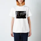 peyopeyoのばらの生け垣 Regular Fit T-Shirt