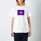 保護猫支援ショップ・パール女将のお宿のNYANKO 迷彩　カモフラ　パープル Regular Fit T-Shirt