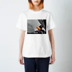 ユズシオリのWALK Regular Fit T-Shirt