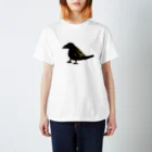 sucre usagi (スークレウサギ）のカラスに憧れている Regular Fit T-Shirt