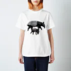 バクの森 〜マレーバクや動物イラストのグッズ 〜のAnimals シリーズ 〜マレーバクの親子〜 Regular Fit T-Shirt