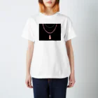 ECLAIR BUNNYのうさぎネックレス柄 Regular Fit T-Shirt