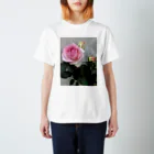 Glowの薔薇 Regular Fit T-Shirt