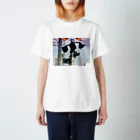 トモカピの踏切風景写真 Regular Fit T-Shirt