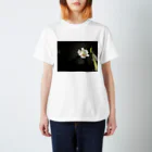 ENVY_wmのお花パフパフちゃん Regular Fit T-Shirt