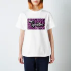 くまお画伯オンラインショップくまお堂の【白田亜利紗コラボ】Spectre Leopard Light Purple Regular Fit T-Shirt