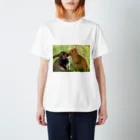 asianaのうさぎさんTシャツ<キス> Regular Fit T-Shirt