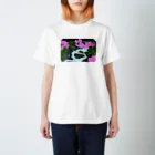 VARIOUSの花鳥風月 Regular Fit T-Shirt