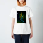 ガルアートのnight feather Regular Fit T-Shirt