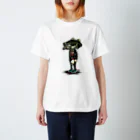 No.347のブラックバス Regular Fit T-Shirt
