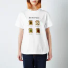 Girl with a Penの納豆トースト　納豆パン　納豆　Tシャツ Regular Fit T-Shirt