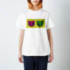 グレープフルーツちゃんのTwoCats_YELLOW Regular Fit T-Shirt