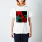 その日暮らし。の薔薇のお花 深紅 スタンダードTシャツ