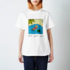 Futakawa Mayuのグッズショップのpool ラッコ Regular Fit T-Shirt