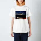 むすめや。の夕日 Regular Fit T-Shirt