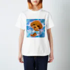 NORIMA'S SHOP のかわいいトイプードルの子犬と夢かわいい雲のイラスト スタンダードTシャツ