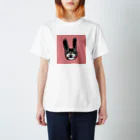 usa100の癖うさぎピンク Regular Fit T-Shirt