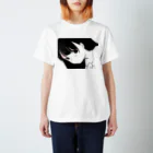 たまごの女の子 Regular Fit T-Shirt