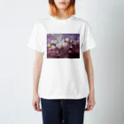 H IKAR Iの希望の光 Regular Fit T-Shirt