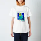 むーむー小屋のちびちゃんです！　セリフ付き青背景 Regular Fit T-Shirt