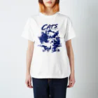 LONESOME TYPE ススの猫が世界を支配する（青） Regular Fit T-Shirt