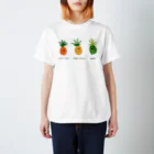 雨のち晴れの 食べごろパイナップル スタンダードTシャツ