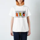 ６歳画伯の店の画伯の作品『かっこいいクワガタとカブトムシ』 Regular Fit T-Shirt