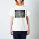 ウヘショップのフクロウ Regular Fit T-Shirt