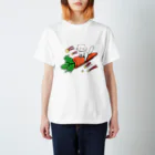 moro_meroのにんじんたべる Regular Fit T-Shirt